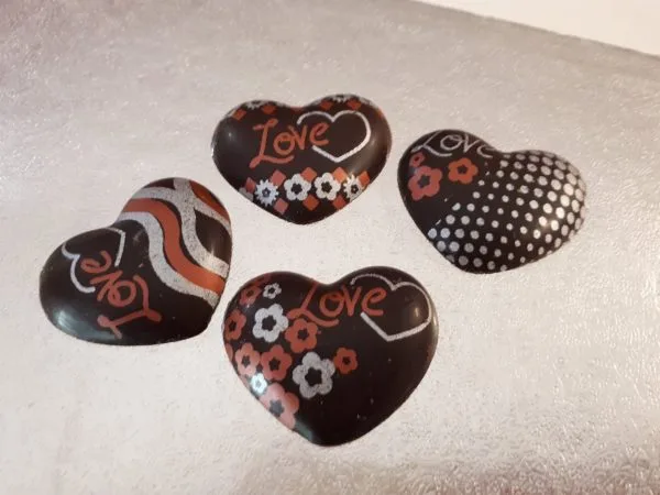 CUORE 2D IN CIOCCOLATO DECORATO